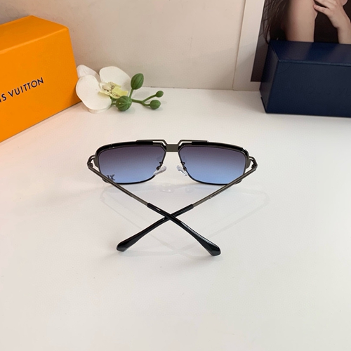 ルイヴィトンサングラス着用イメージ